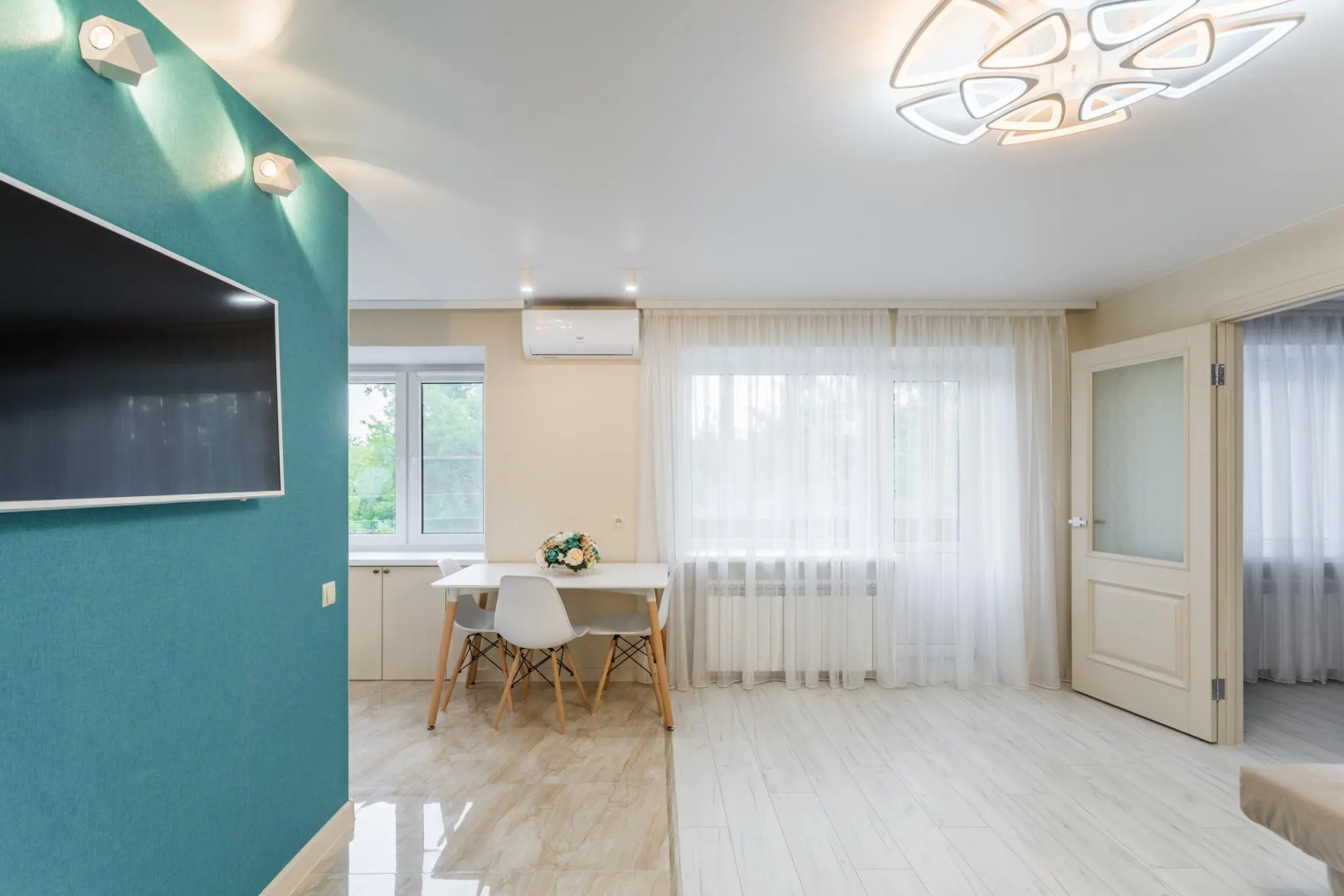 На Сутки на улице Урицкого 2