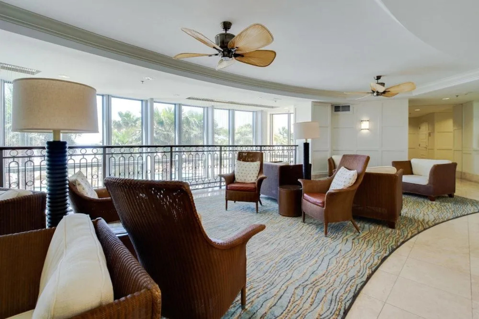 Palisade Palms Beachfront