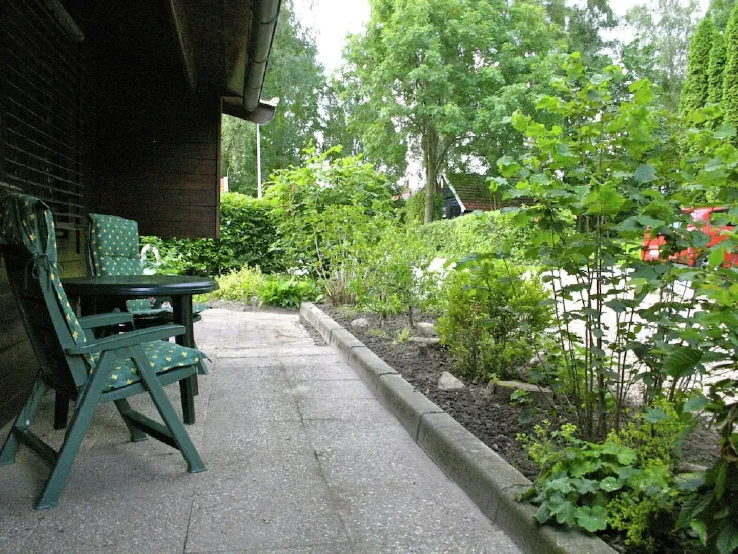 Tidy Chalet With a Microwave, in the Achterhoek