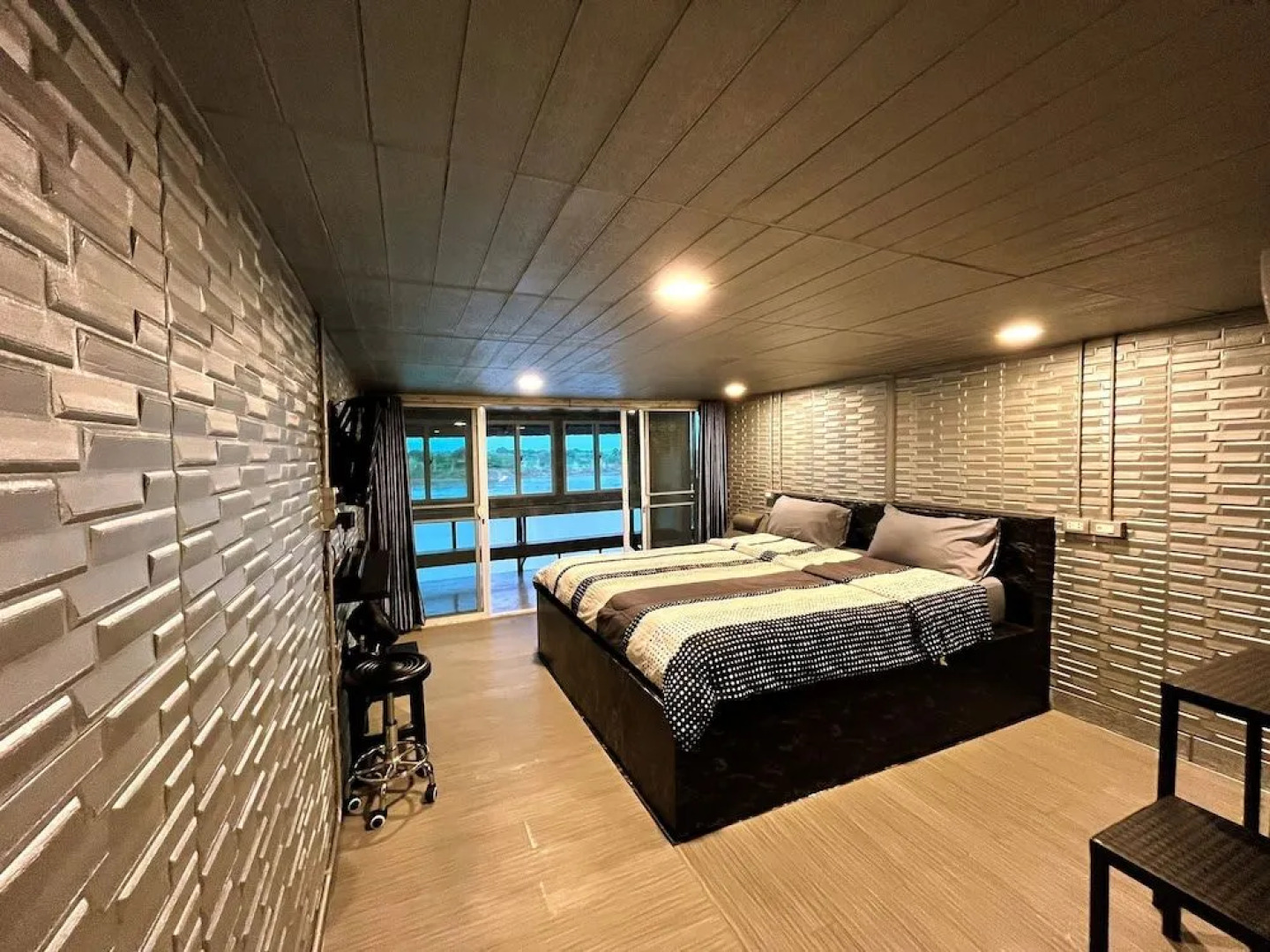 Nokhuuk's House at Rimkhong