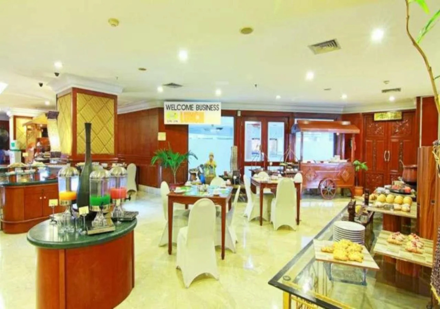 Grand Arkenso Parkview Hotel