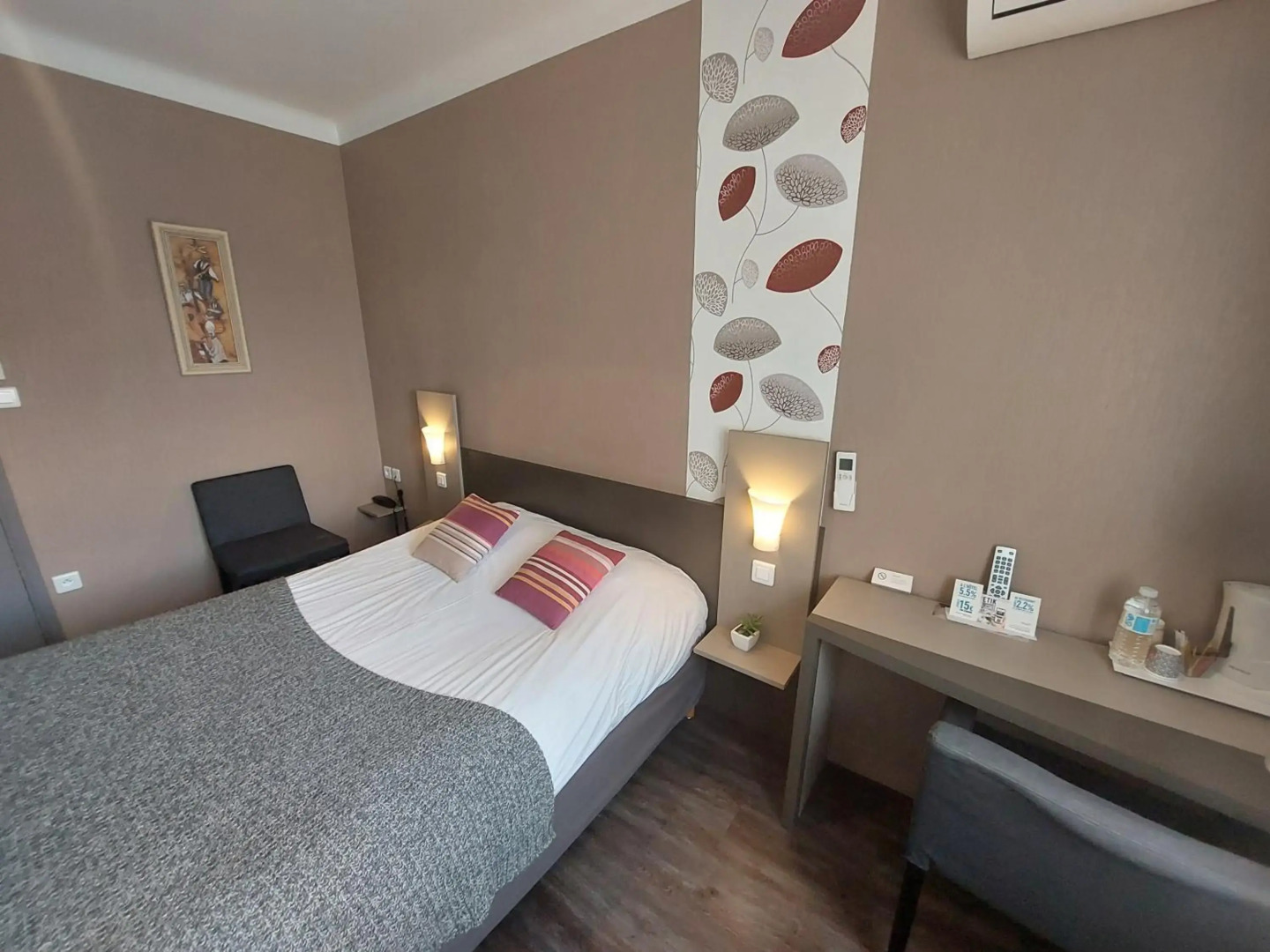 Logis Hôtels - Chez Terrassier - Hôtel et Restaurant