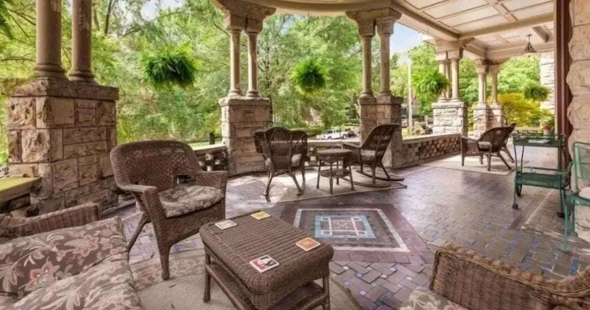 The Mayors Mansion Inn