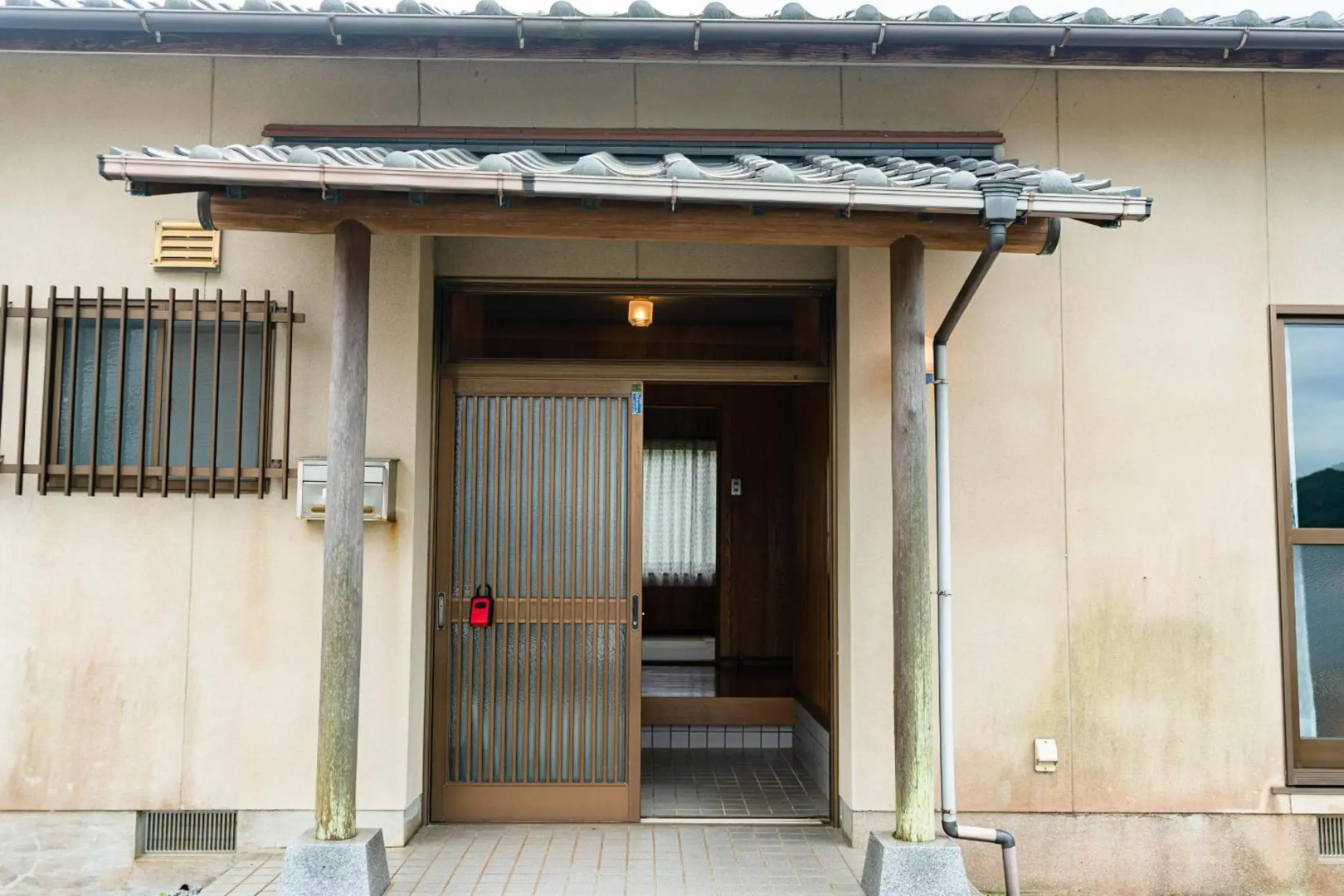 とまばりゲストハウス