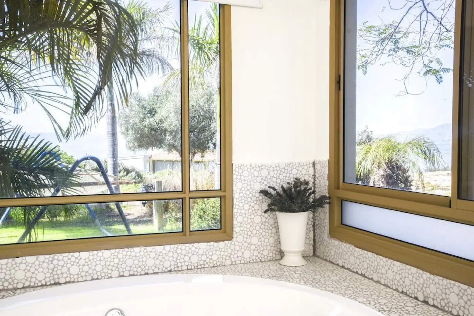 The White Cabins - View