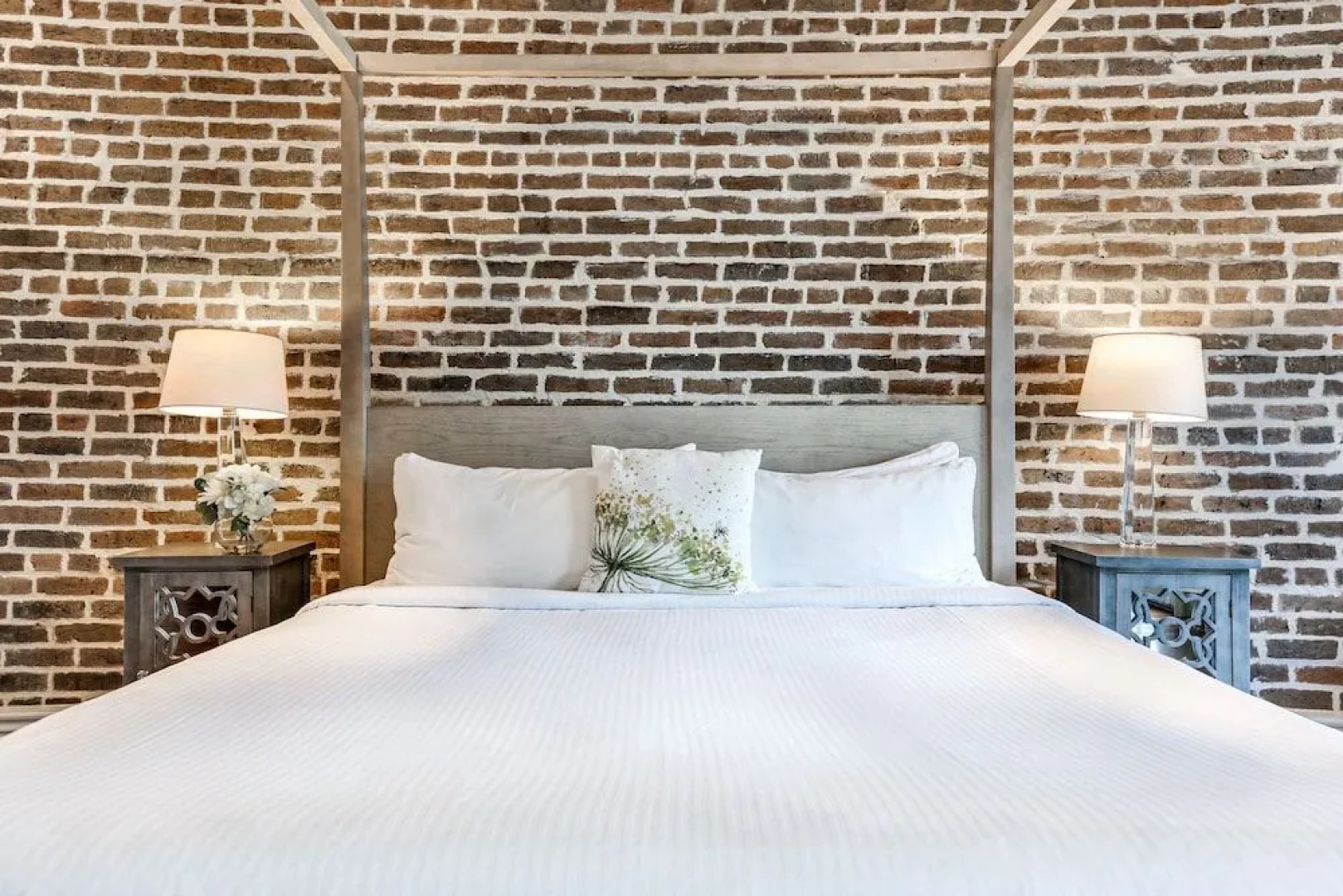 Stunning 5 BR Urban Oasis Downtown NOLA