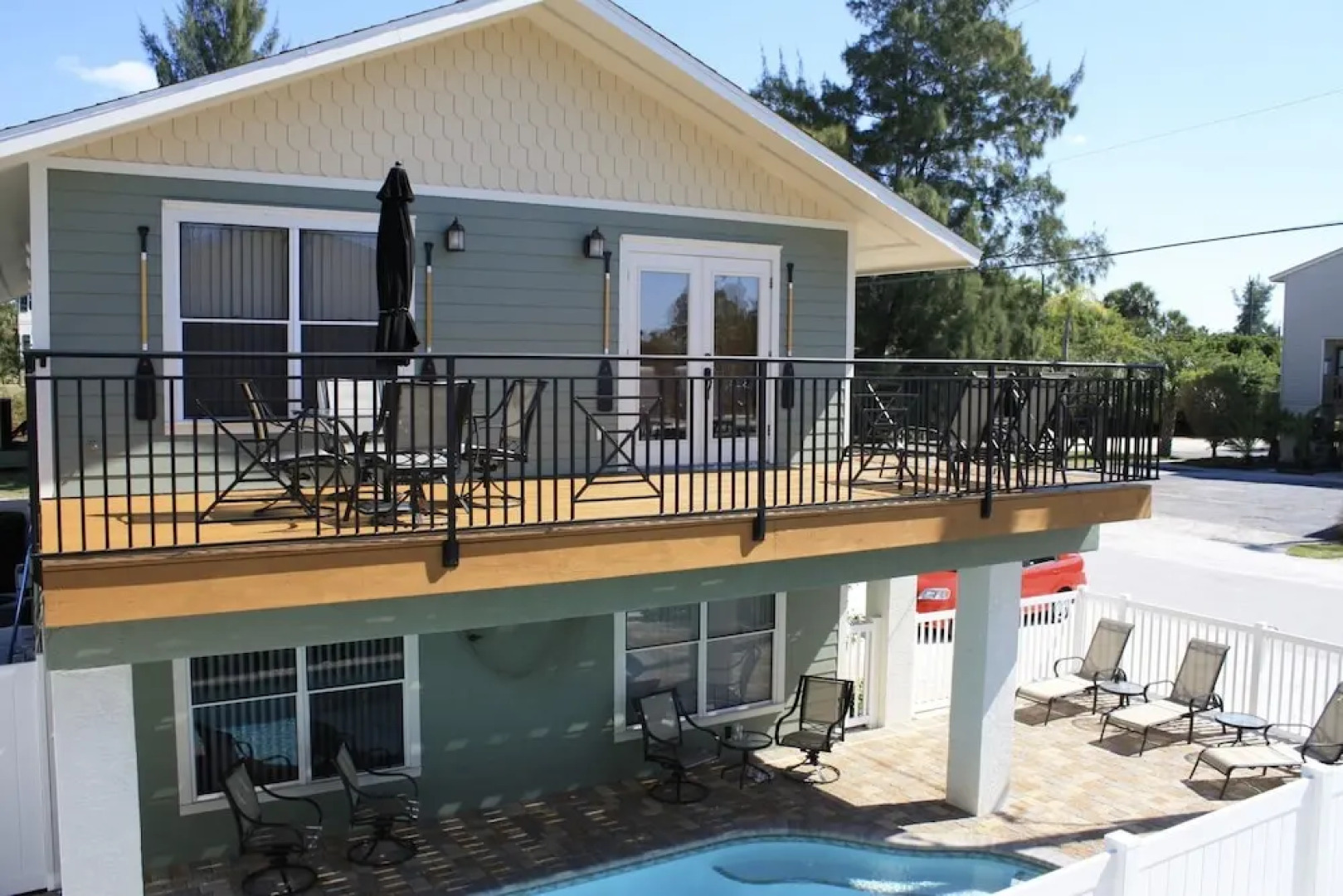 The Anna Maria Island Beach Paradise 10 - Studio condo by RedAwning