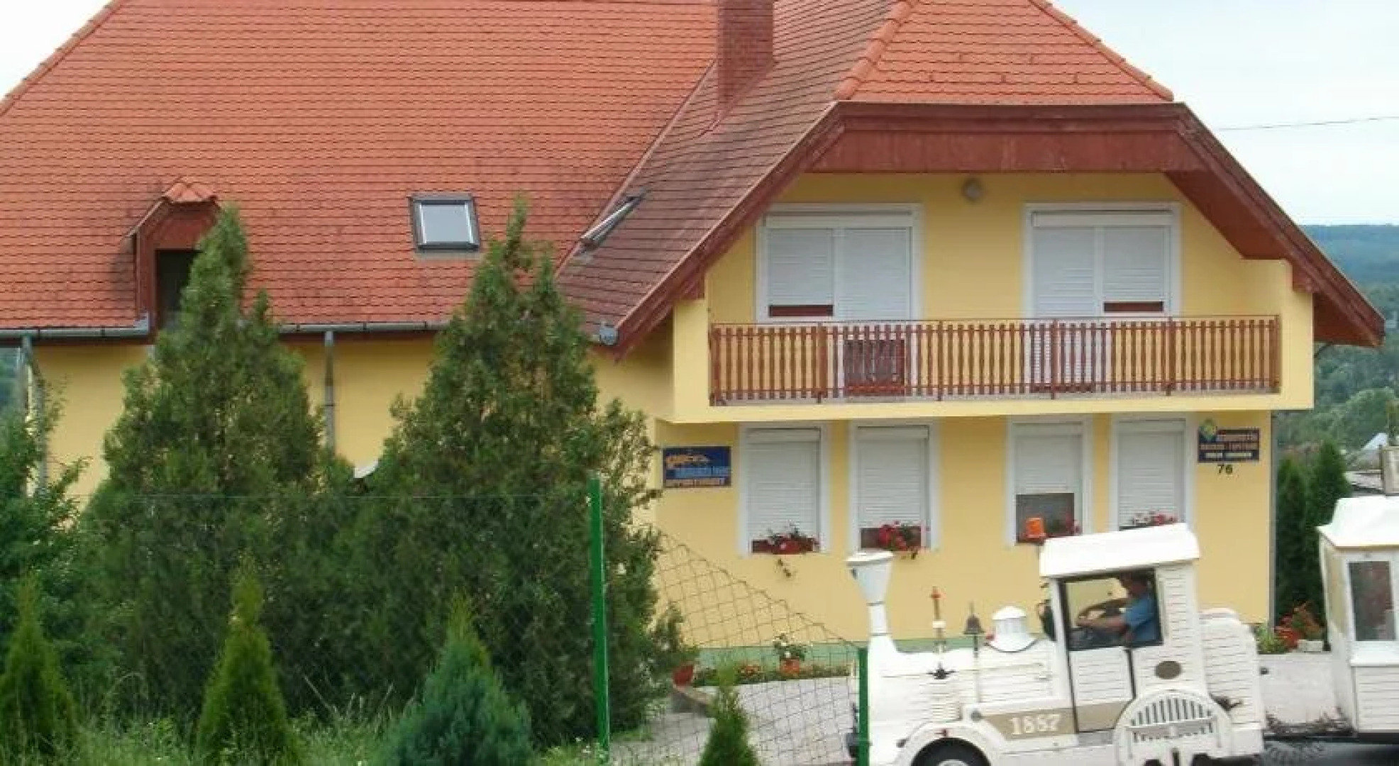 Hévíz Yellow Apartmenthouse