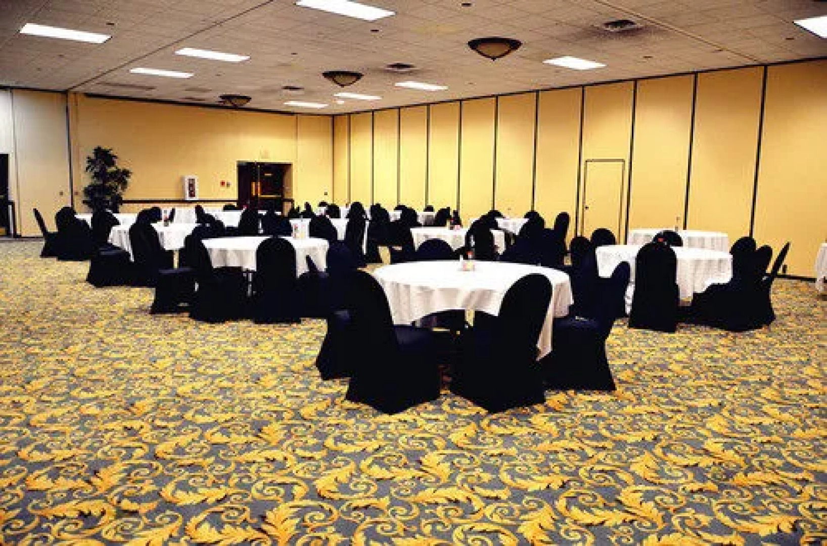 Fort Rapids Indoor Waterpark Resort