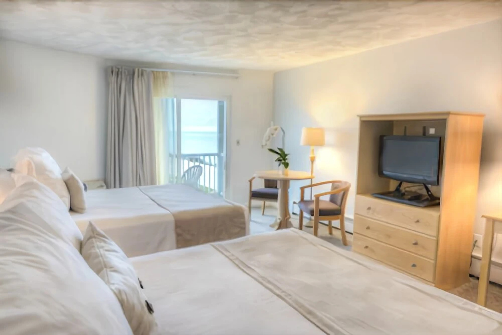 Three Seasons Resort