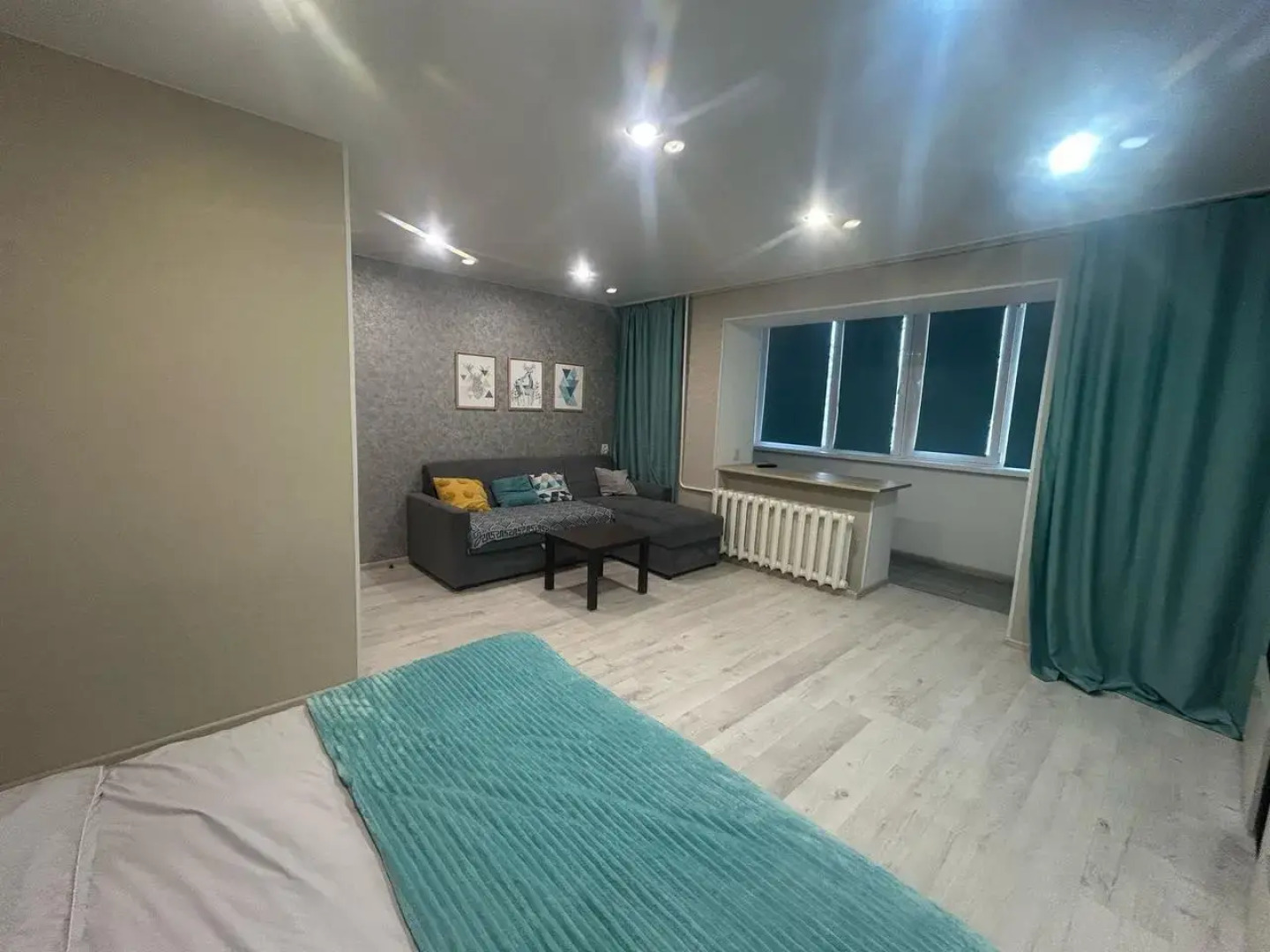 Апартаменты на набережной 60 лет Октября