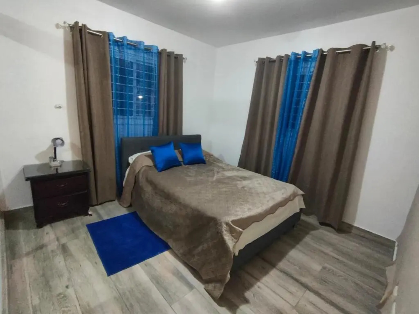 Súper apartamento con piscina