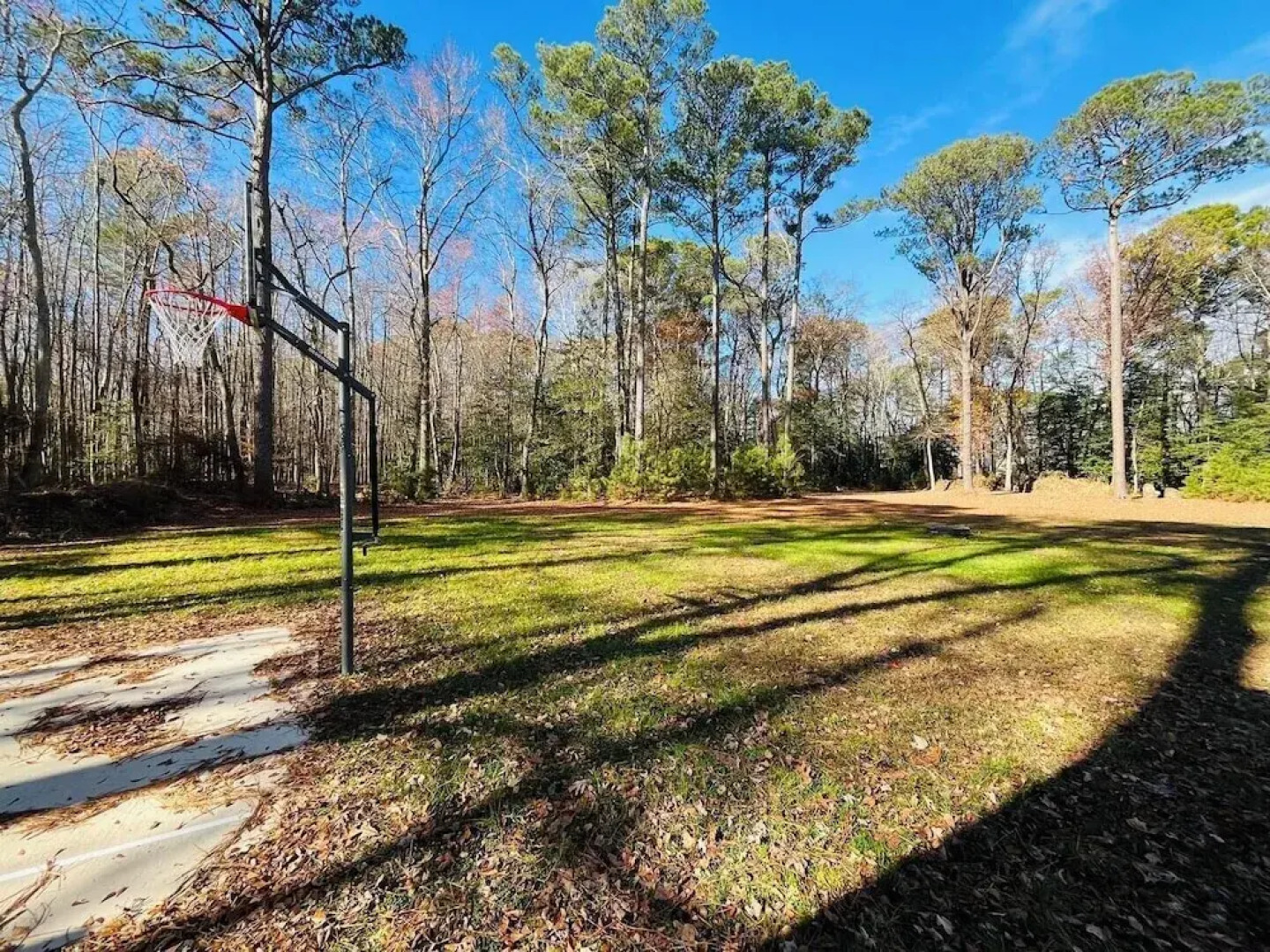 Central Avenue 33476