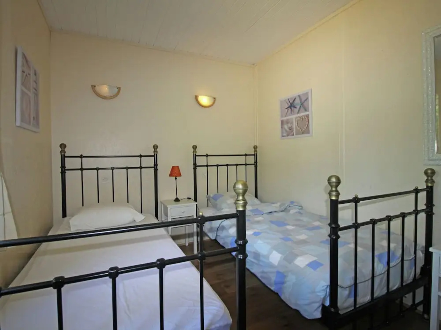 Quiet Holiday Home in Gassin by the Beach