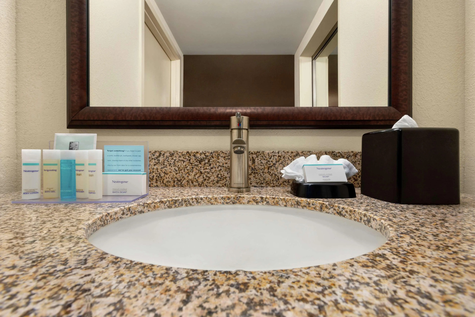 Hampton Inn & Suites Outer Banks/ Corolla