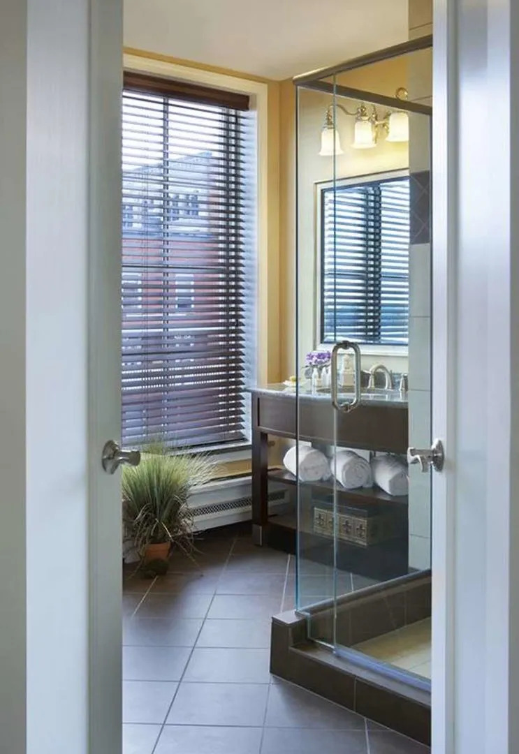 Hotel Julien Dubuque