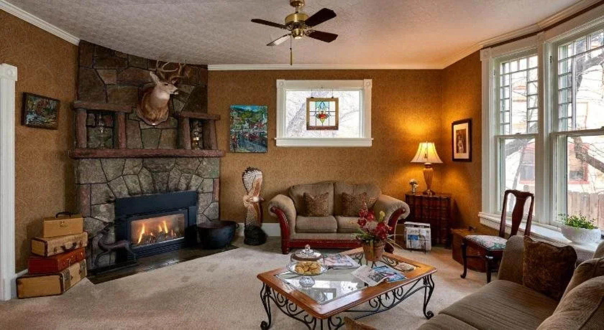 Avenue Hotel Bed and Breakfast