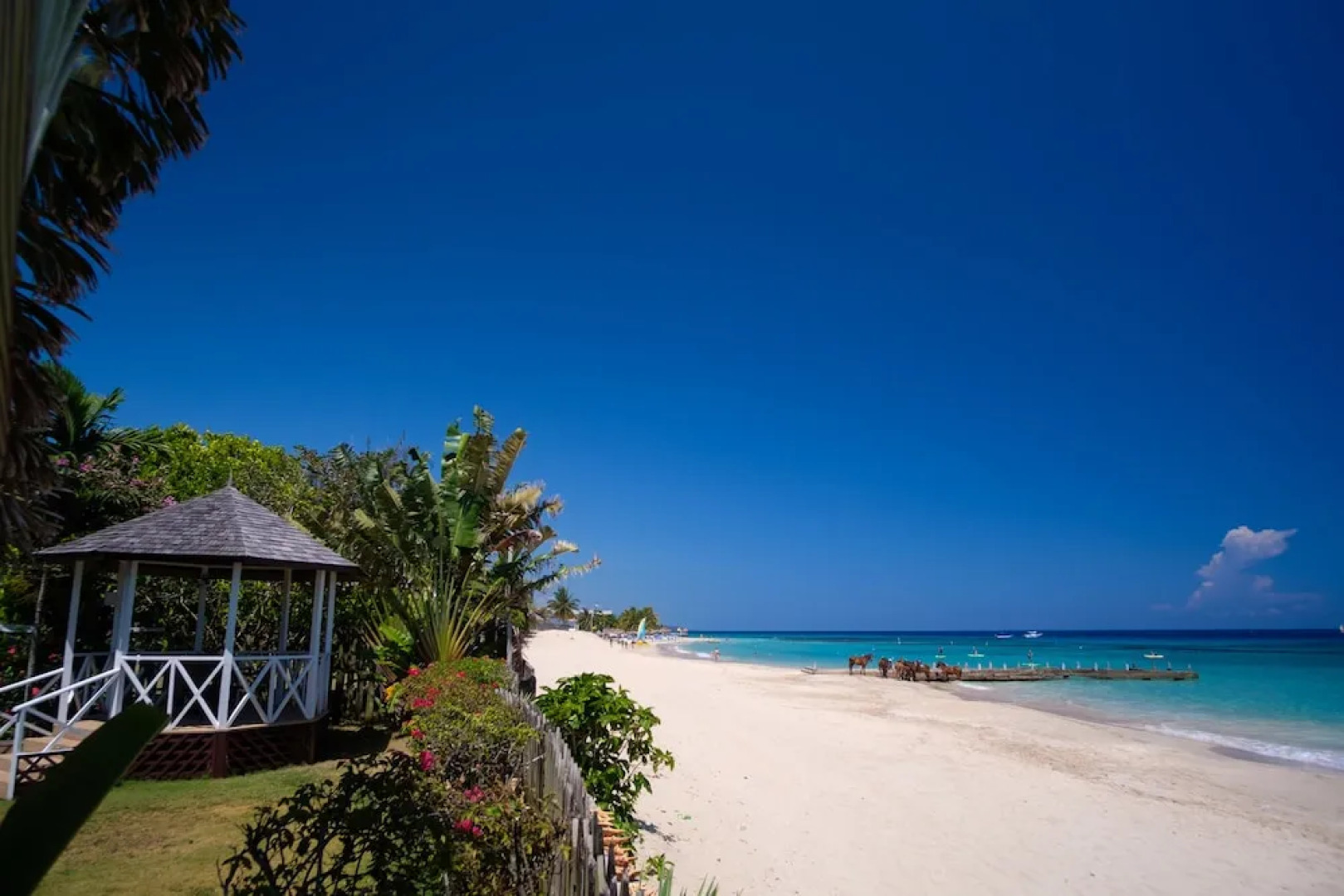 I Heart Ja Villa Turrasann