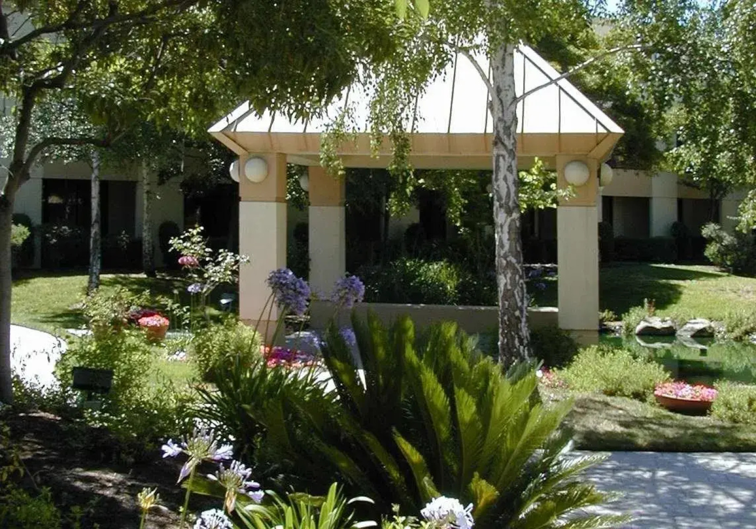 Doubletree by Hilton Newark - Fremont