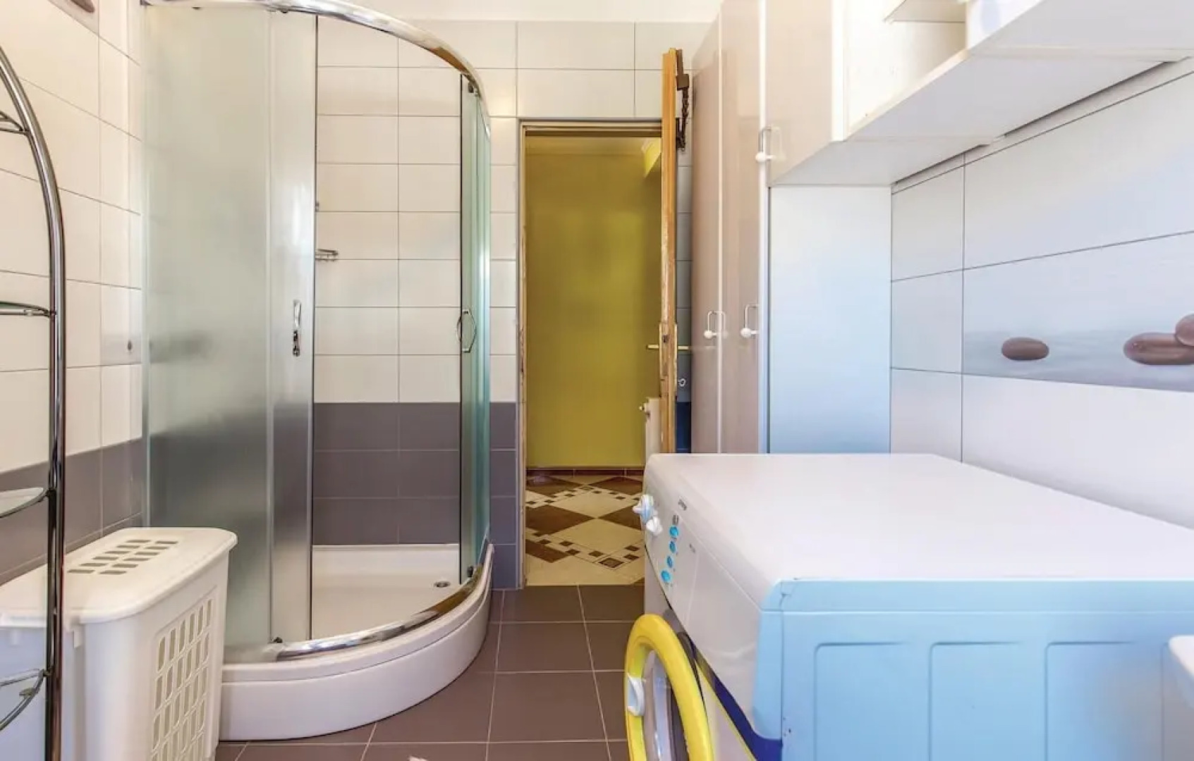 Beautiful Home in Grizane With Wifi and 3 Bedrooms