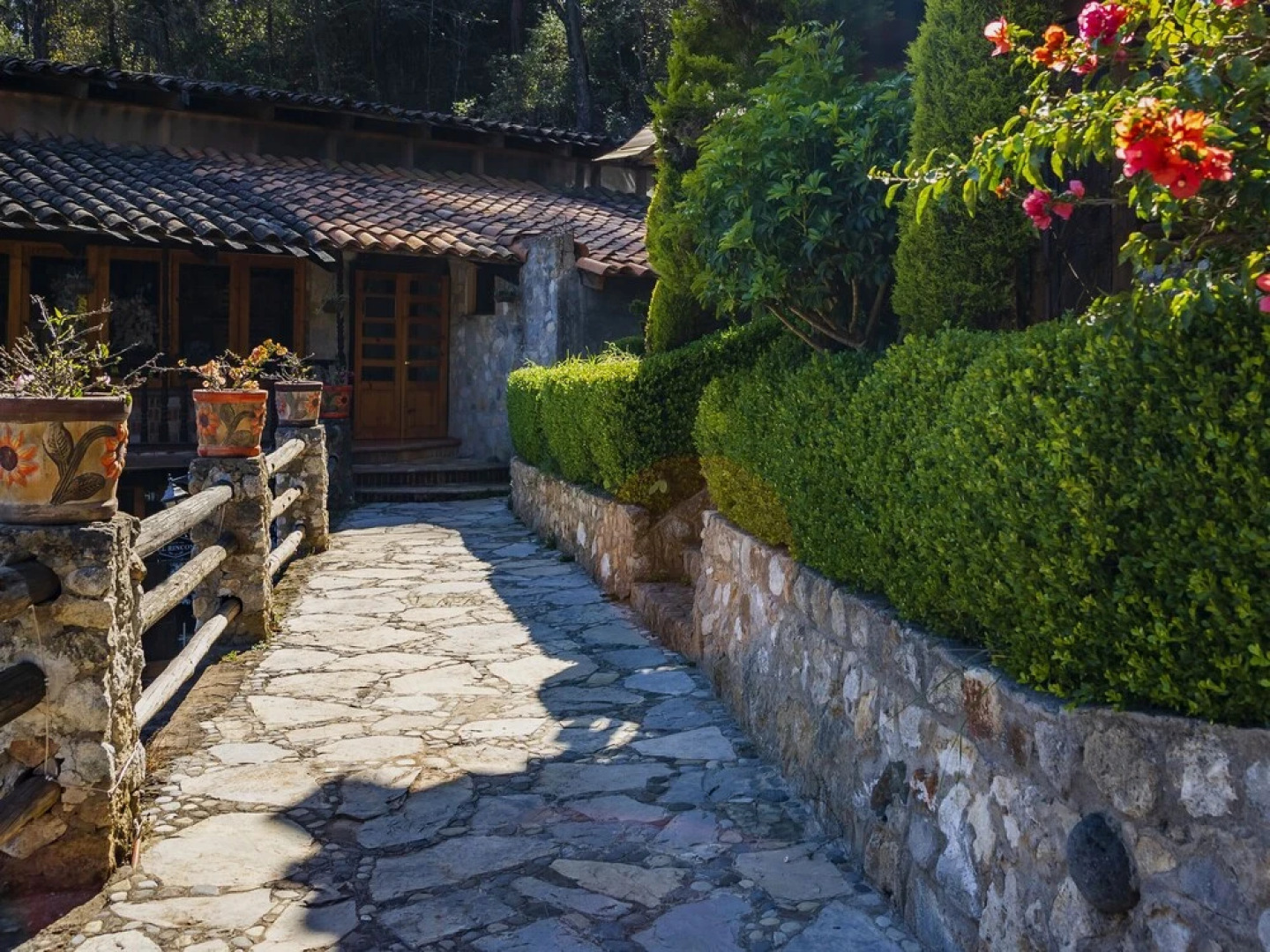 Capital O Cabañas El Rincón