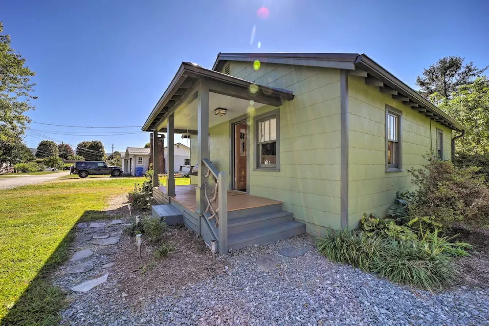 Updated Brevard Home - Close to Downtown!