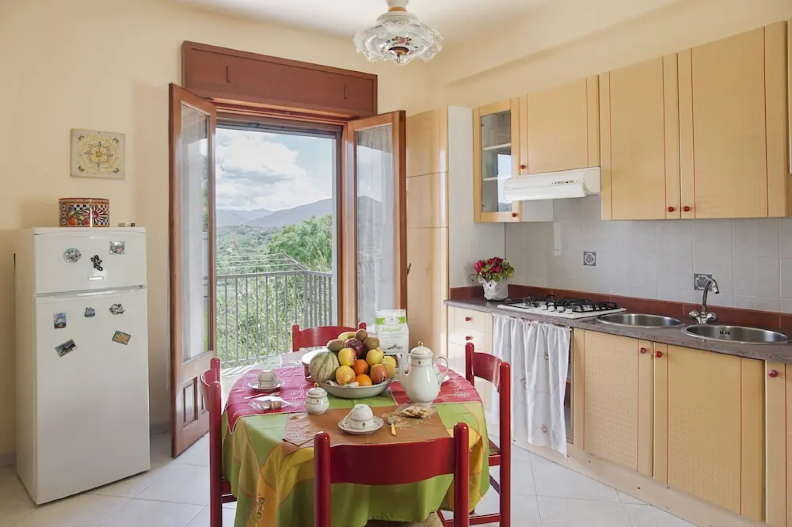 Smile Apartment with views by Wonderful Italy