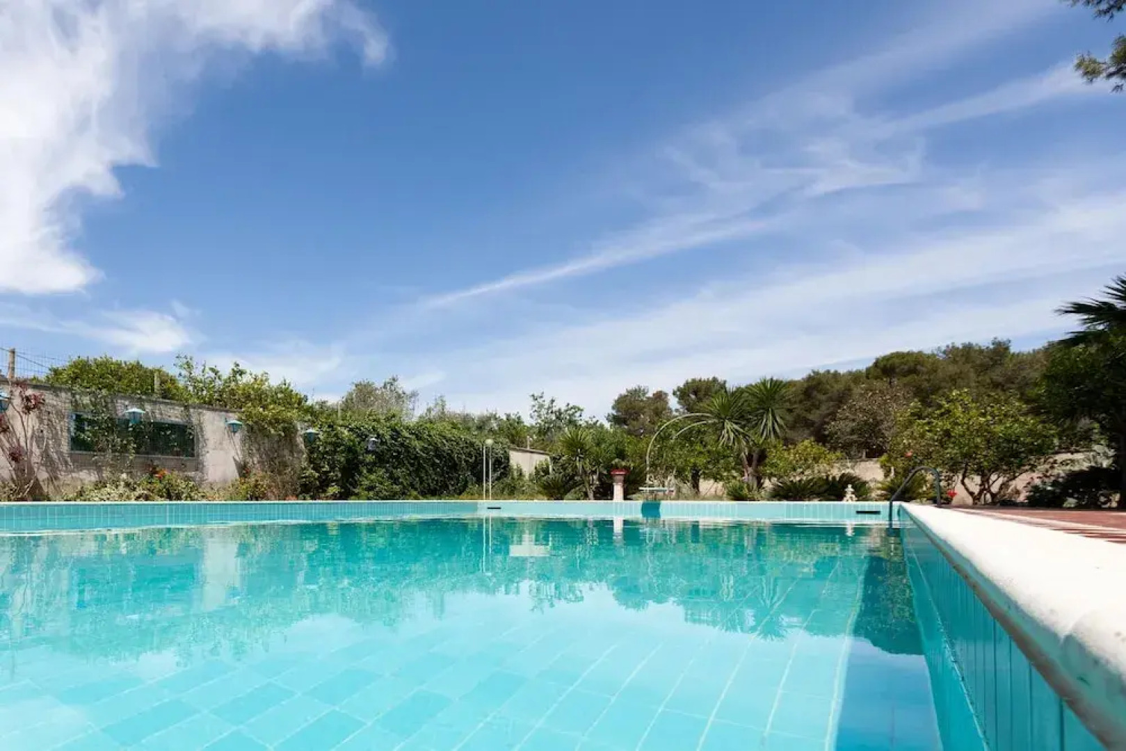 Villa Carmen With Garden And Pool