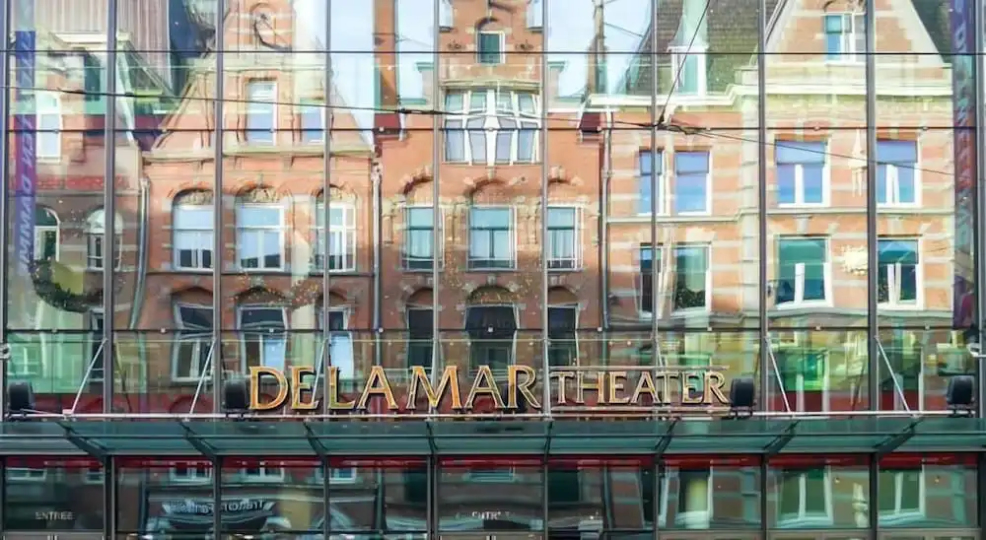 Crossroads Hostel Amsterdam