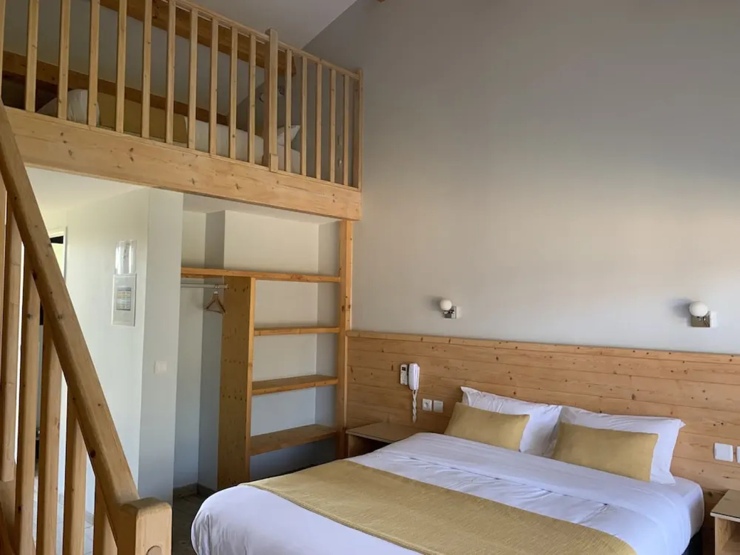 L'Hacienda Villa Verde