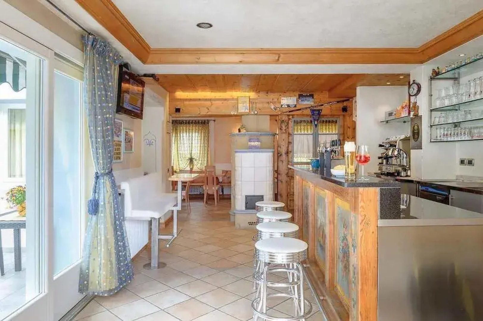 Meublè Bar Giustina