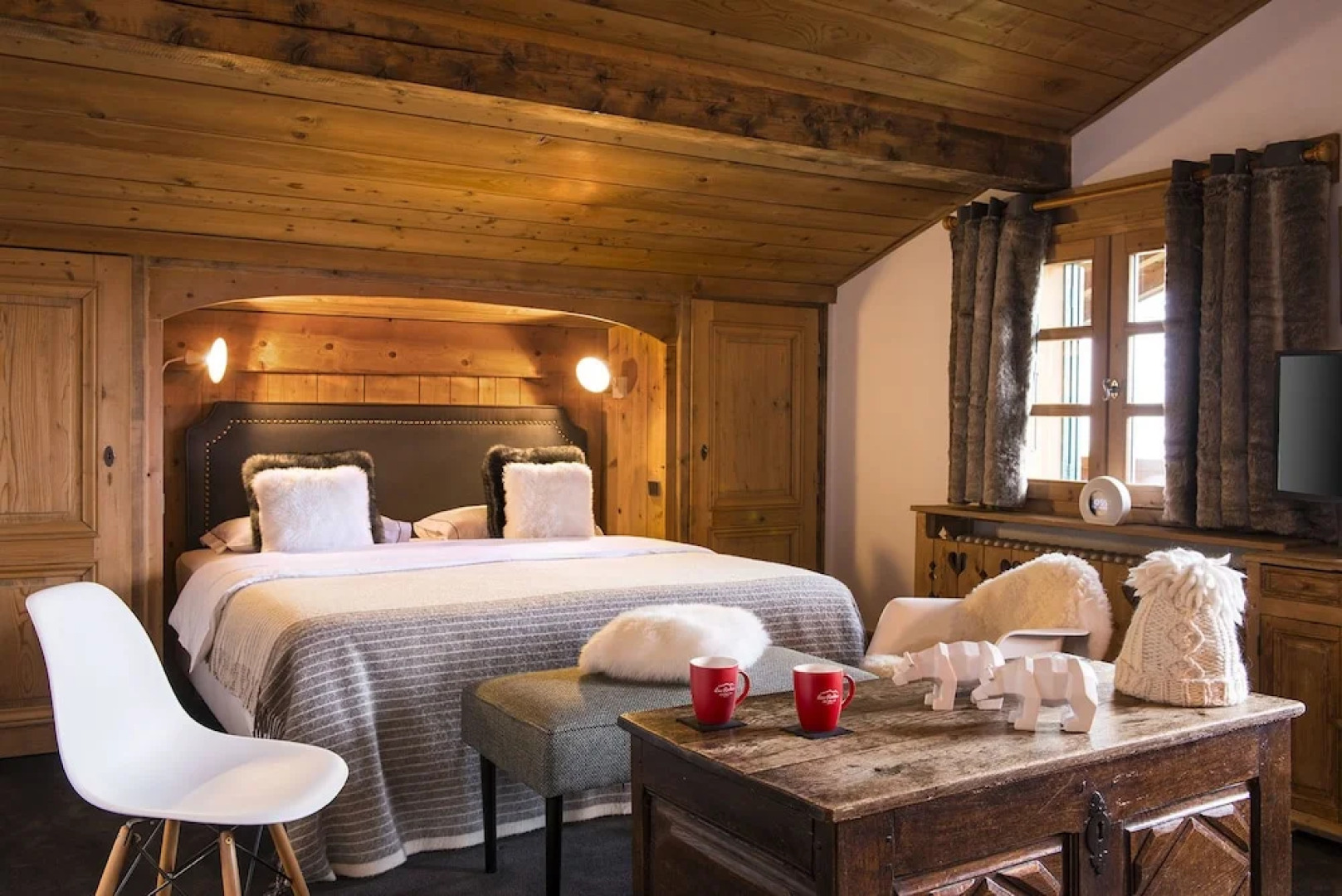 Hôtel Les Roches Fleuries