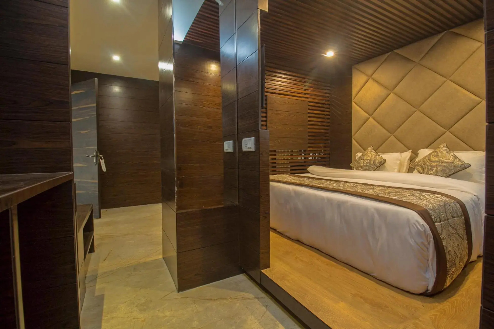 OYO 27992 Hotel Ganpati