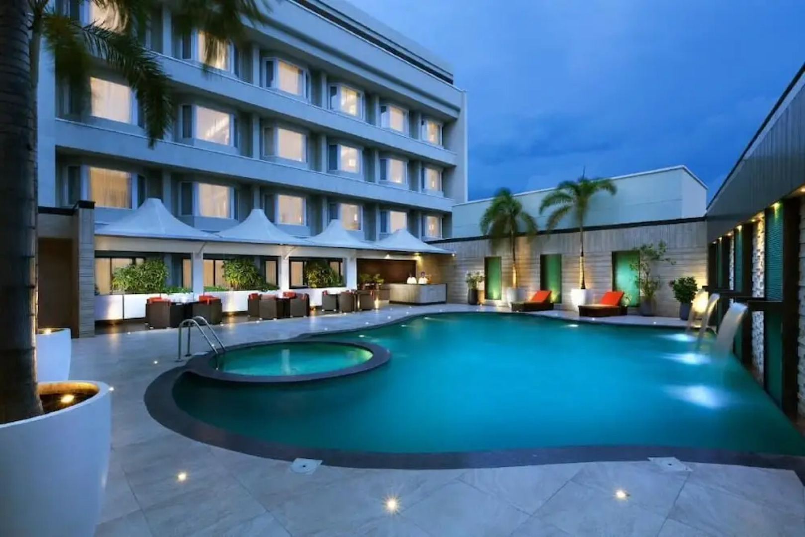 Cenneys Gateway - Pride of Salem