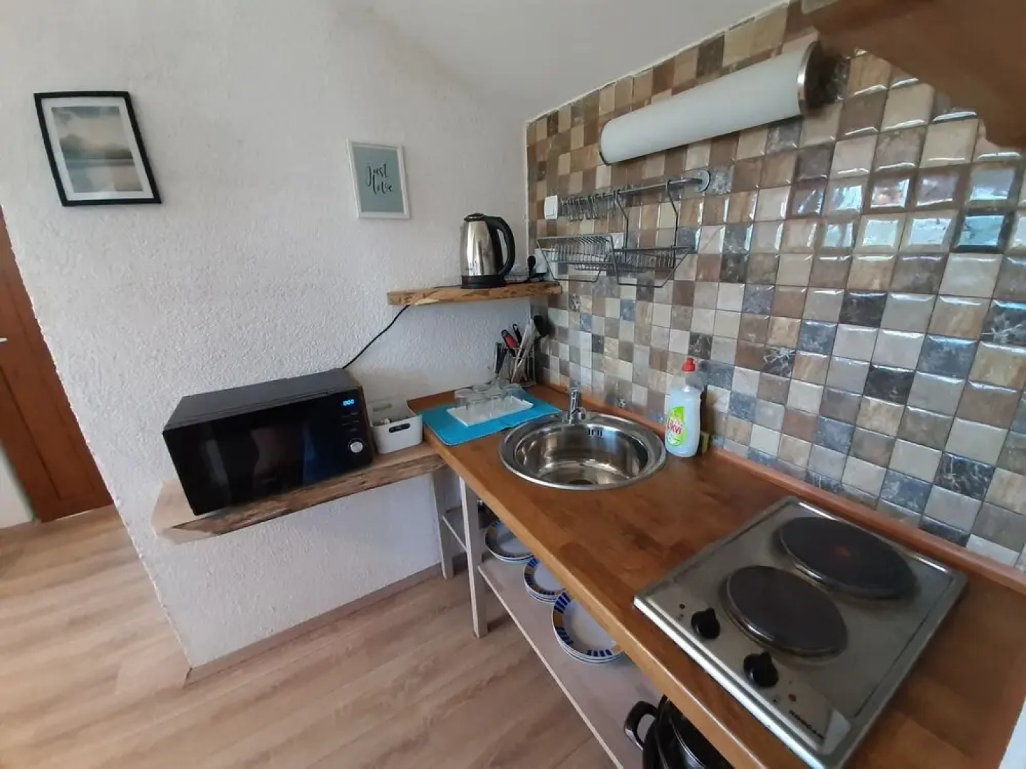 Robi - 100 Meters to the Beach - A3