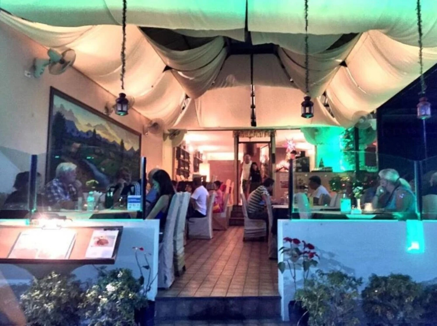 Happy Vikings - Beachfront