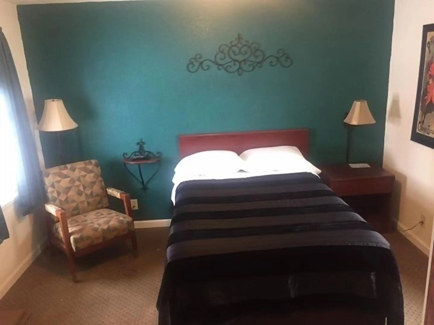 Highland Court Motel
