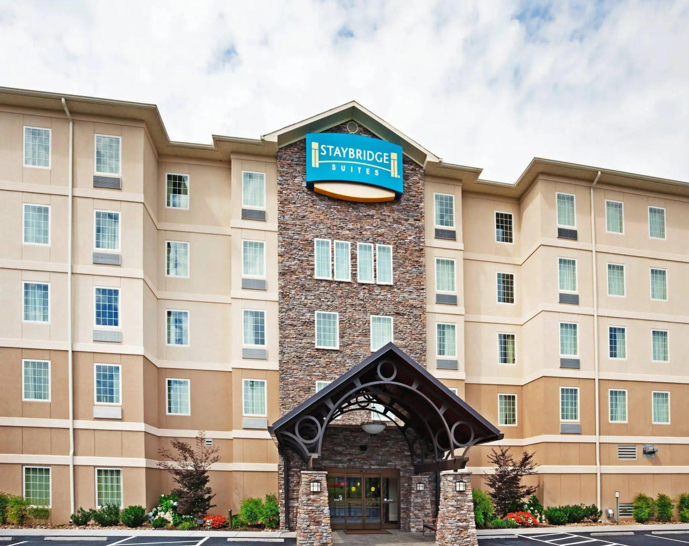 Staybridge Suites Oak Ridge by IHG