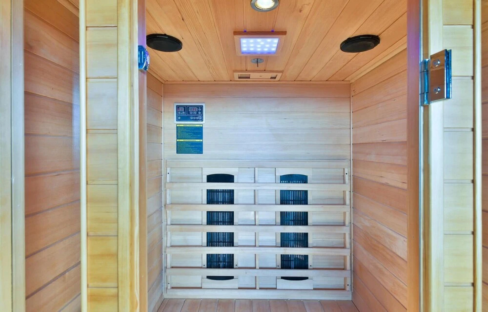 Awesome Home in Krapinske Toplice With Sauna, Wifi and 2 Bedrooms