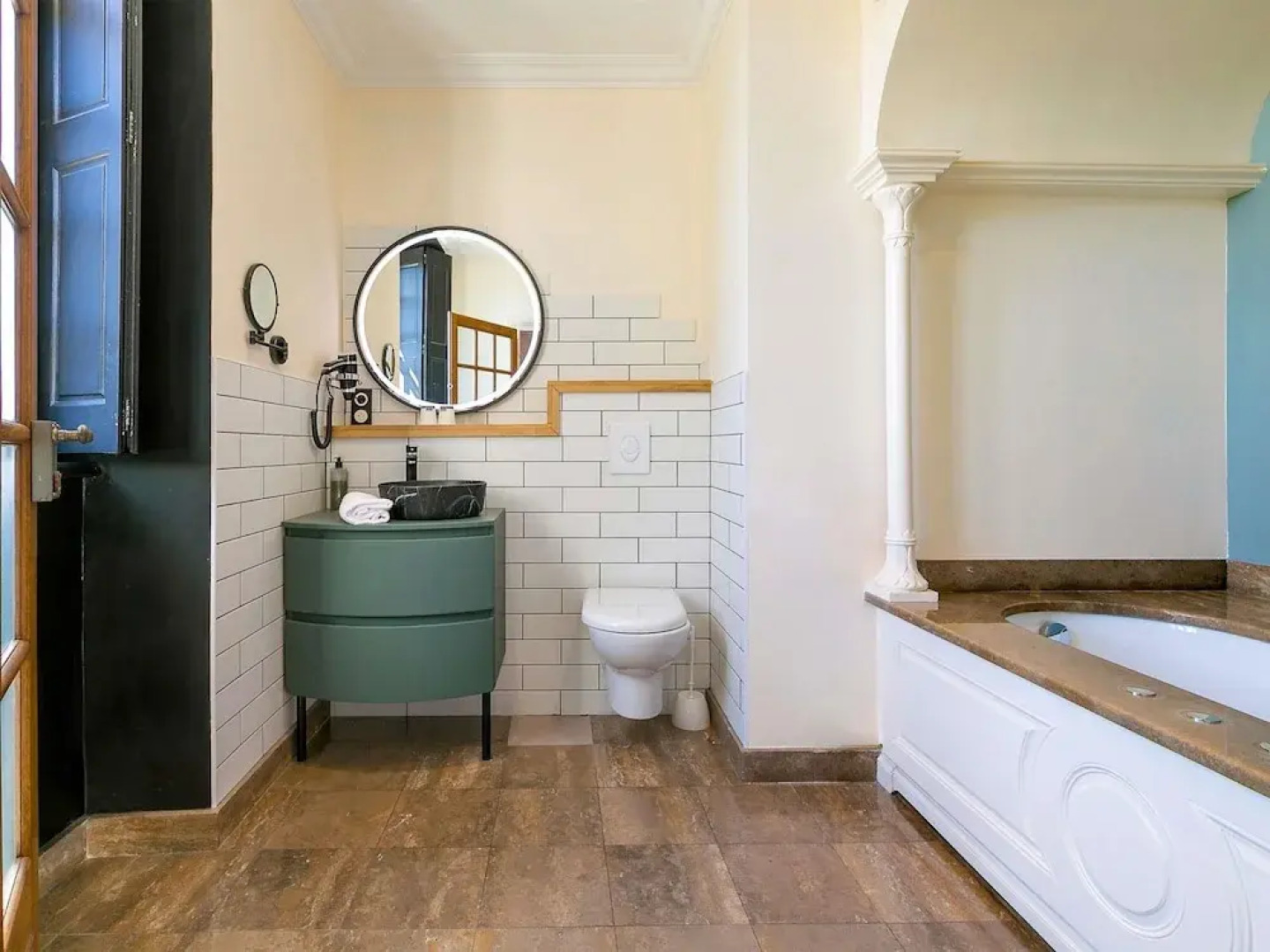 Ibis Styles Domaine de Beauregard