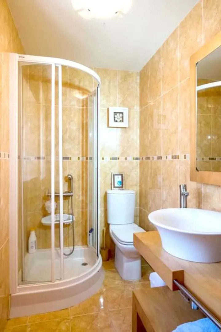 Villa With 5 Bedrooms in Agueda, With Wonderful Mountain View, Private