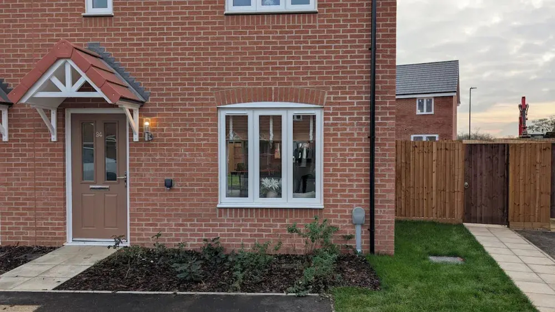 Cotswold Green - Sleeps 5 - Free EV Charge