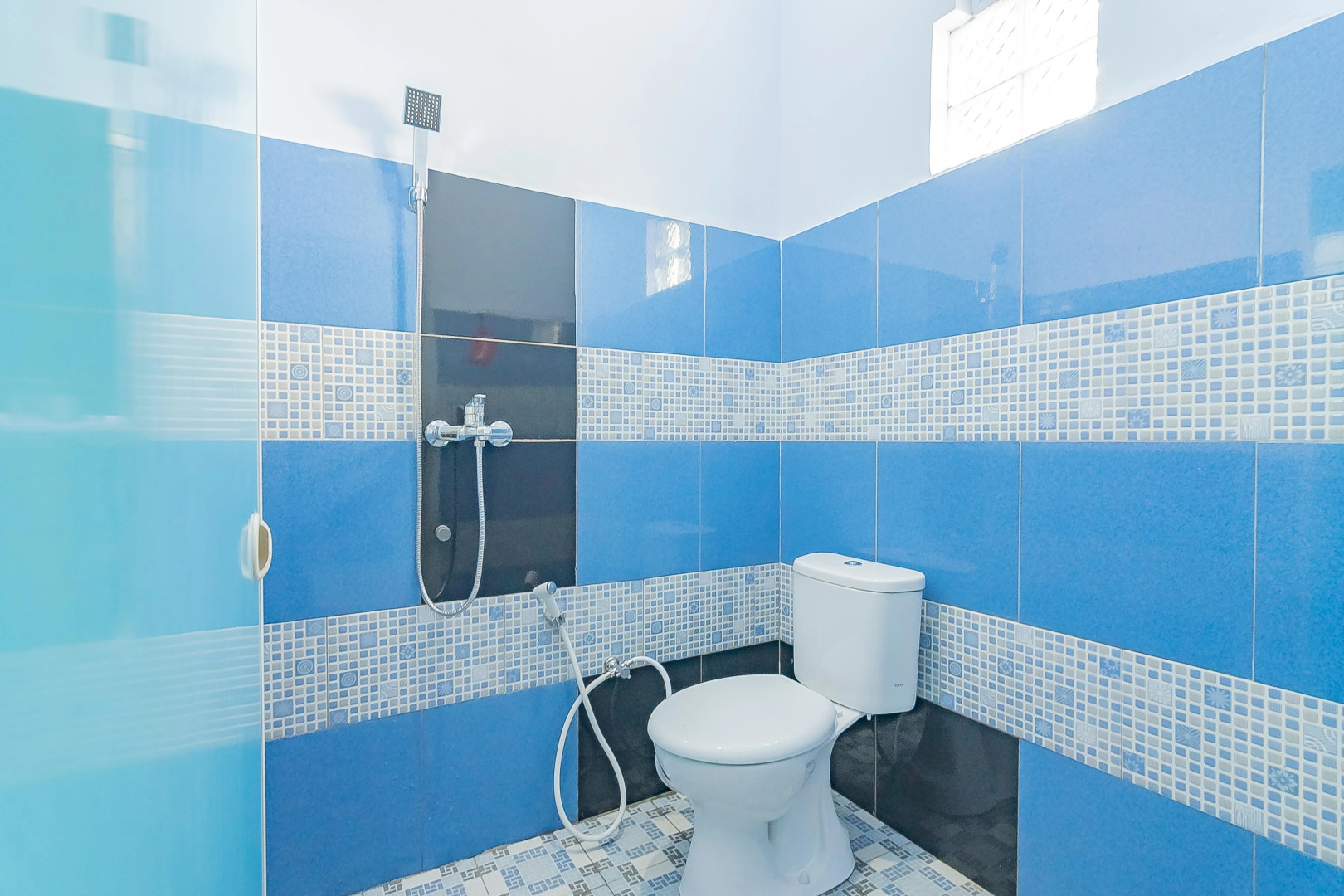 RedDoorz Syariah @ Tambak Mekar Street Subang