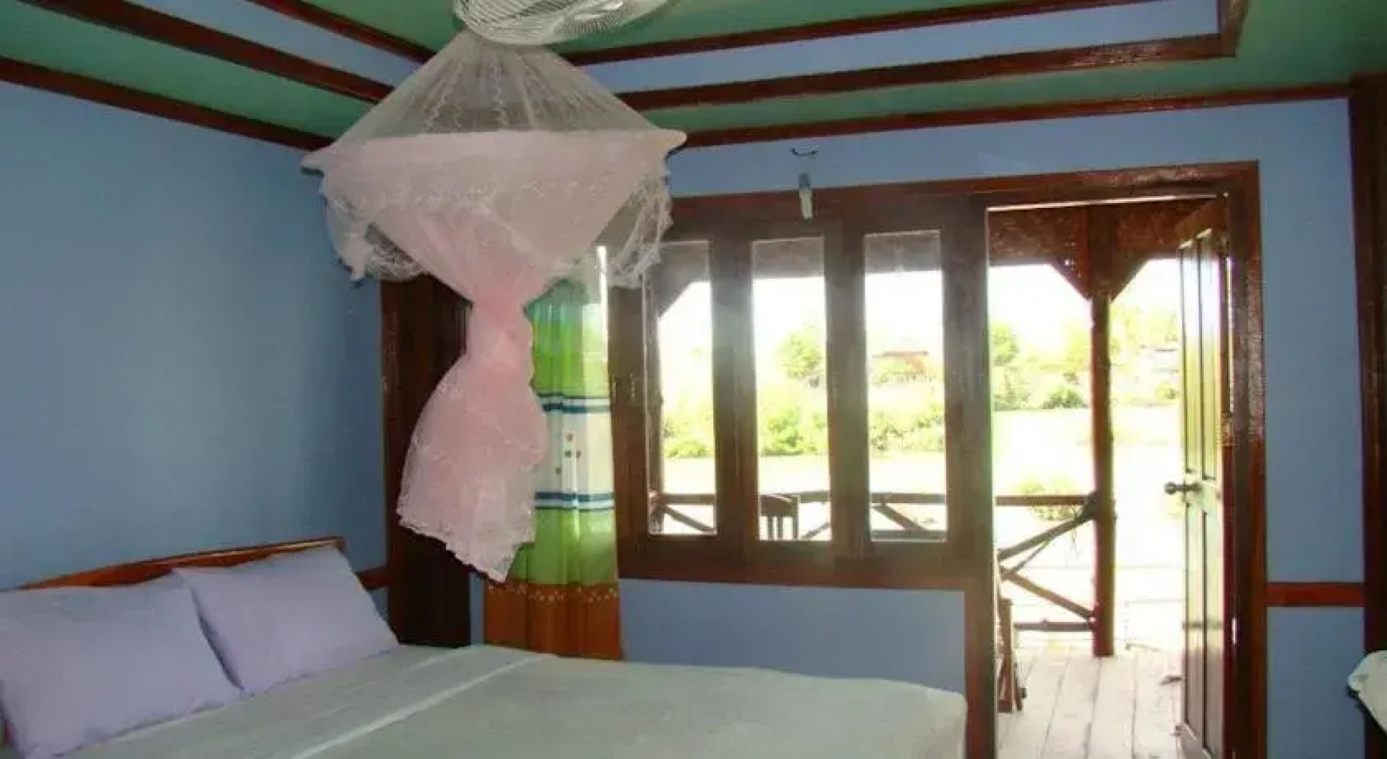 Pans Bungalow