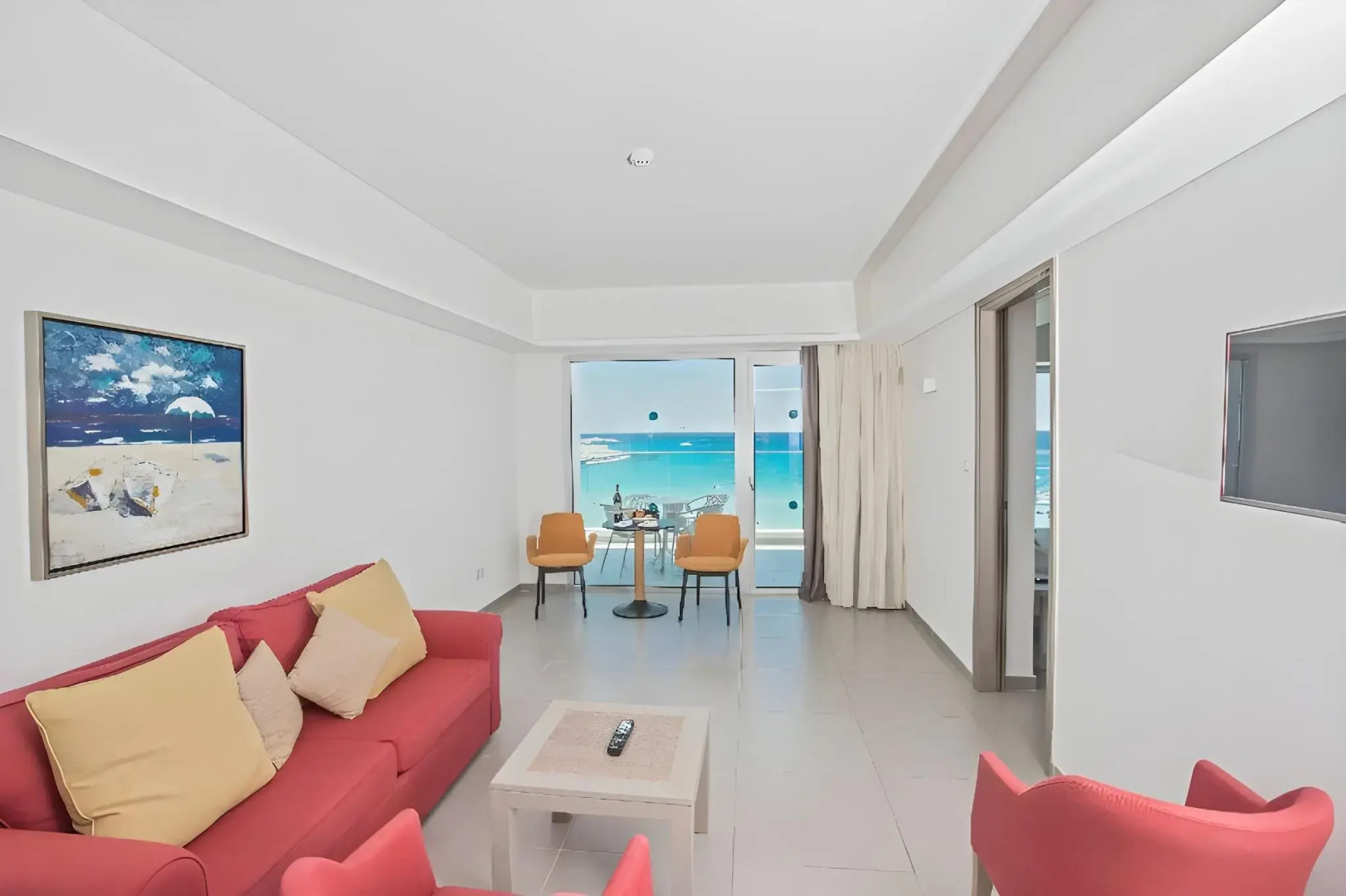 Vassos Nissi Plage Hotel & Spa