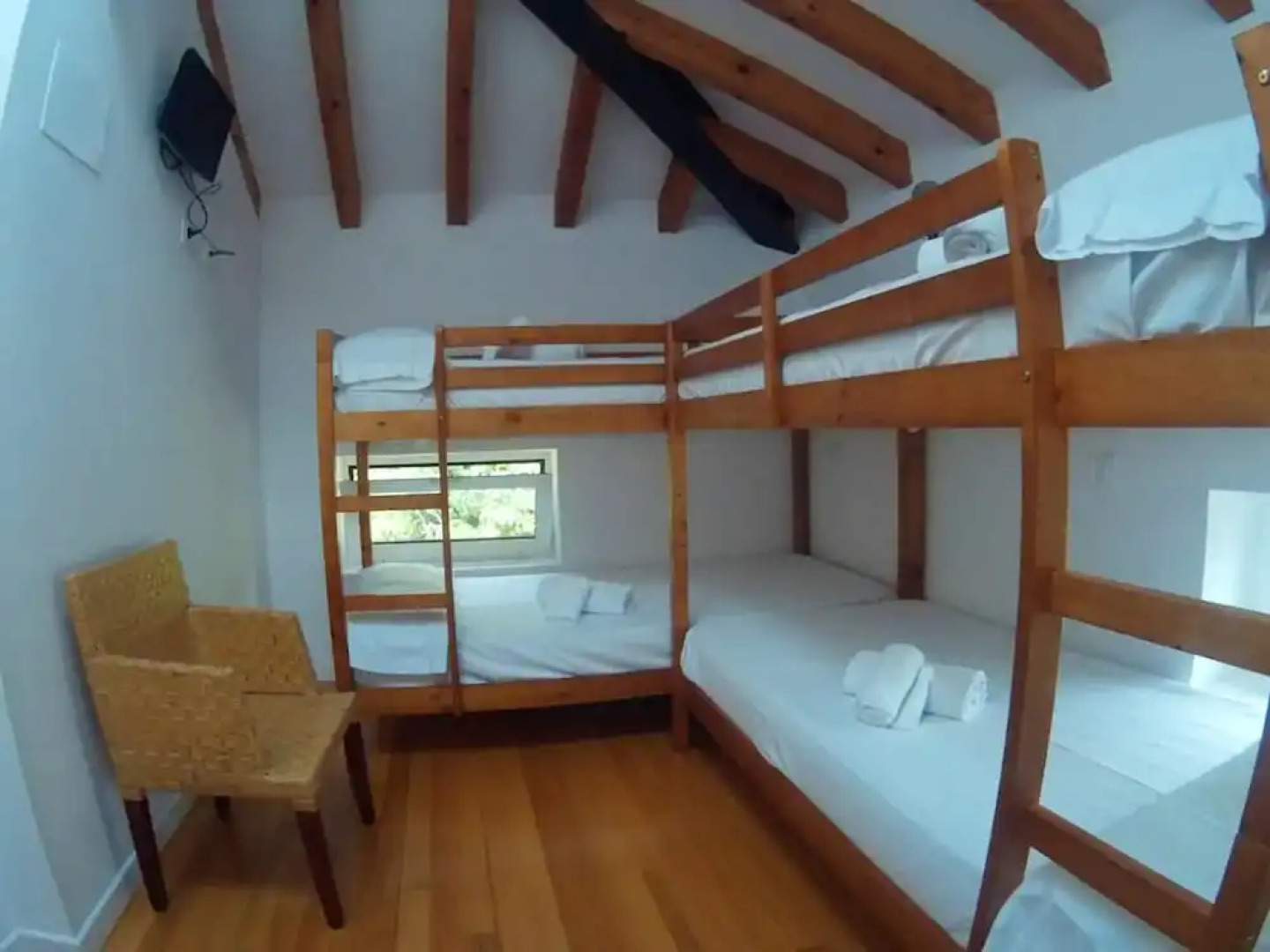 House With 6 Bedrooms in Otañes, With Wonderful Mountain View, Enclosed Garden and Wifi Near the Beach