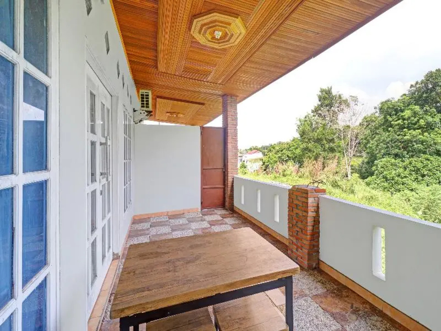 OYO 113500 Hotel R Cantika Syariah