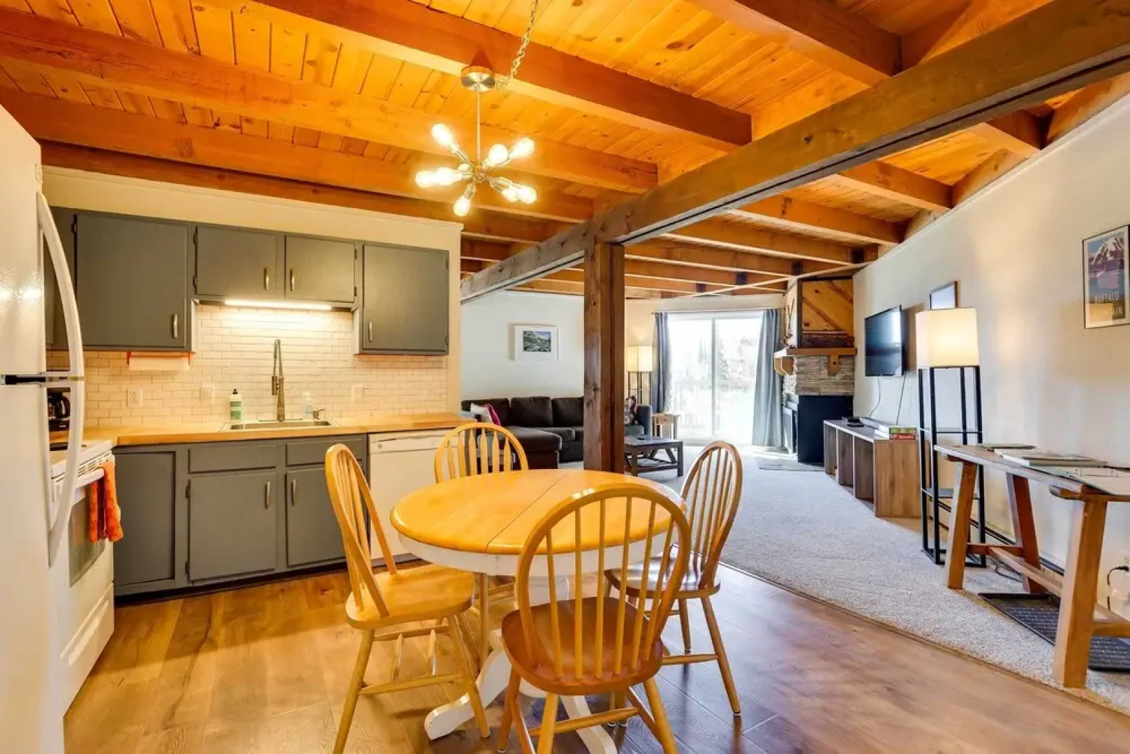 Mtn-view Condo w/ Community Perks in Silverthorne