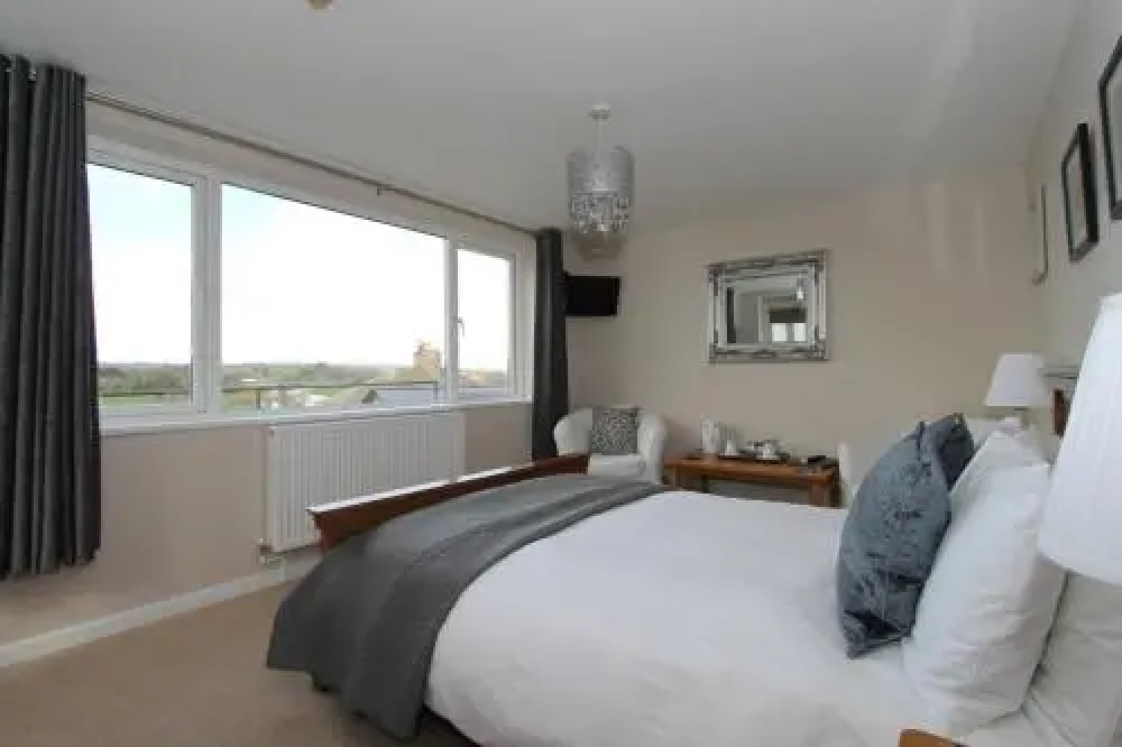 Radcliffe Guest House