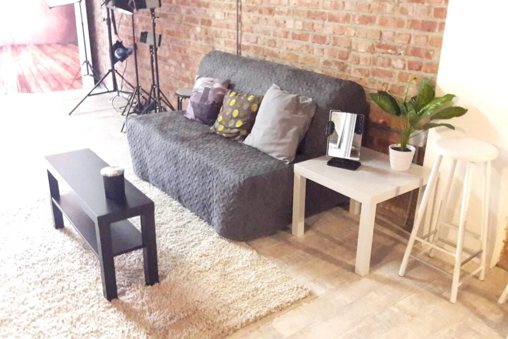 Studio in Jambes, Namur, With Pool Access, Enclosed Garden and Wifi